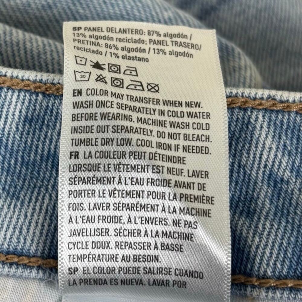 American Eagle Strigid Mom Jeans Women's Size 2 in Blue Breeze - Picture 9 of 12